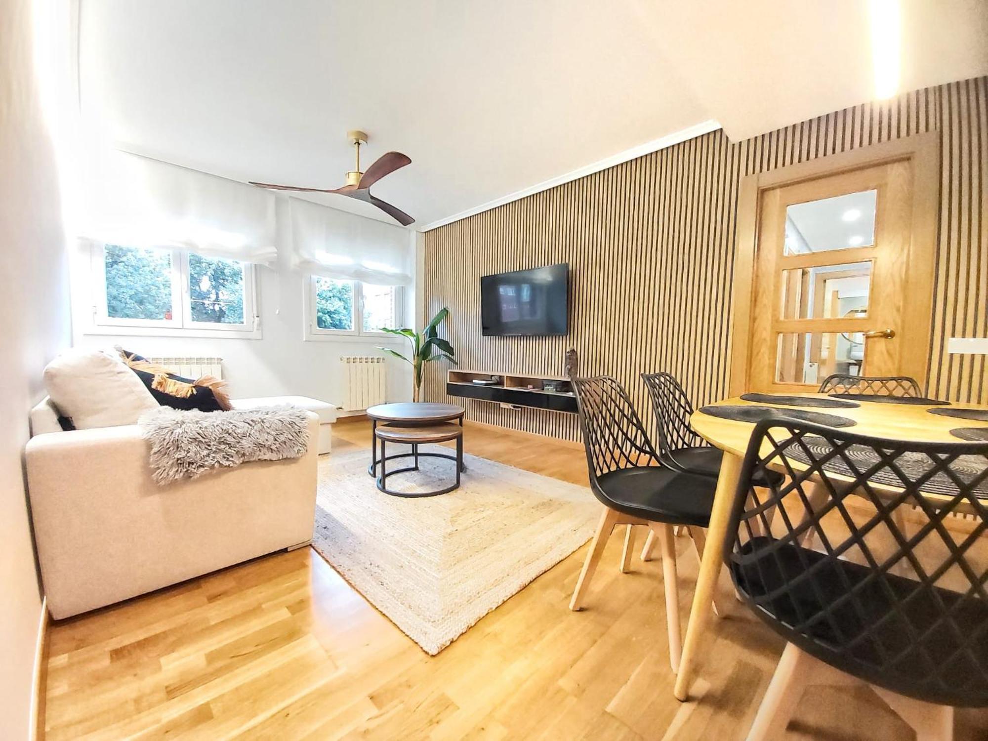 Sleeping & Living Haro Apartment Екстериор снимка